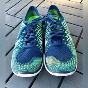 Nike Flyknit Runners